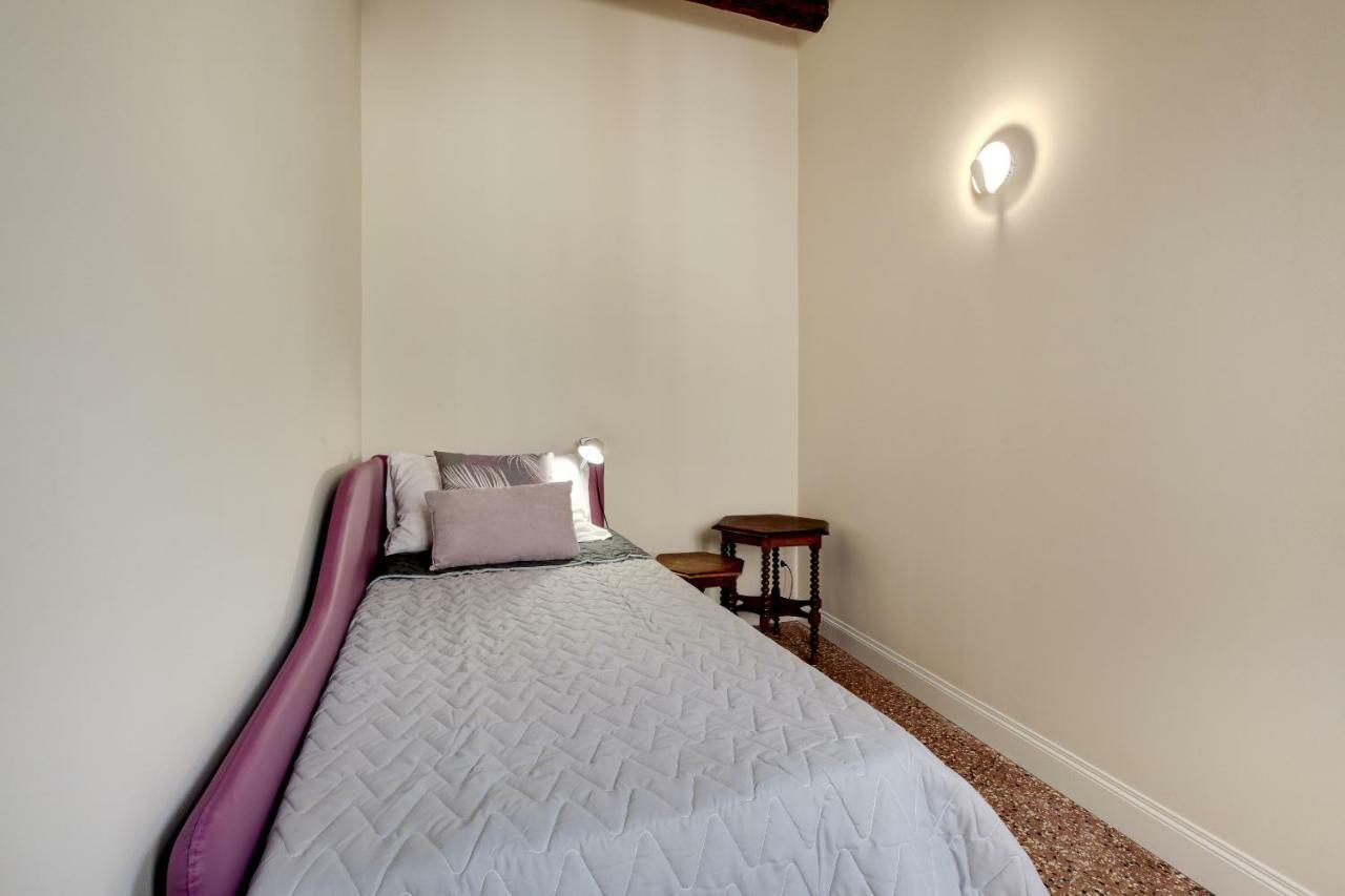 Rugabella Rialto Deluxe By Wonderful Italy Apartment Венеция Екстериор снимка